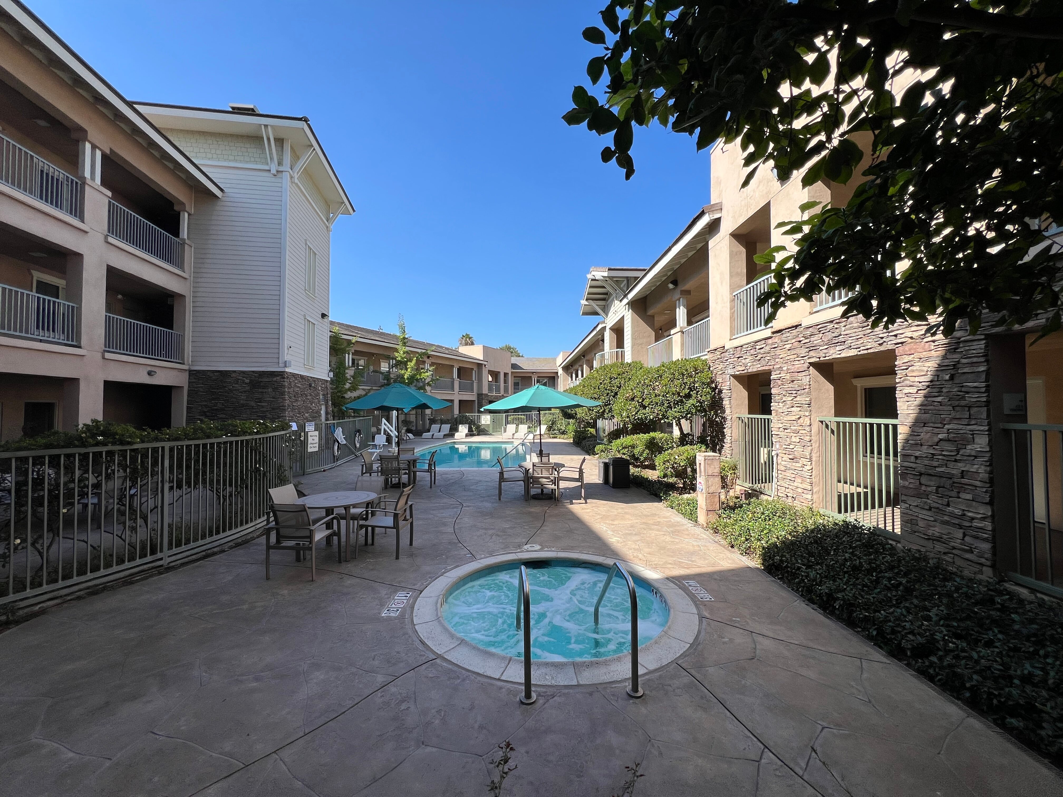 Holiday Inn Express & Suites San Dimas By IHG-浴室