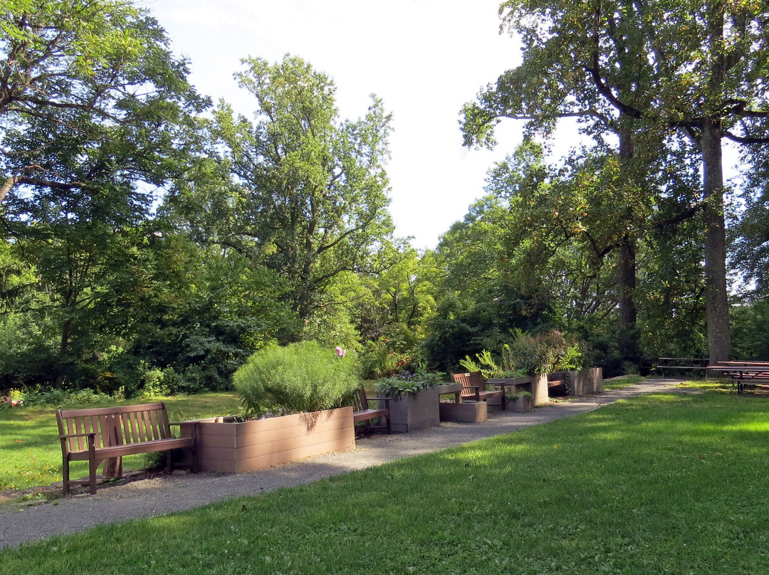 Scherman Hoffman Wildlife Sanctuary景点图片