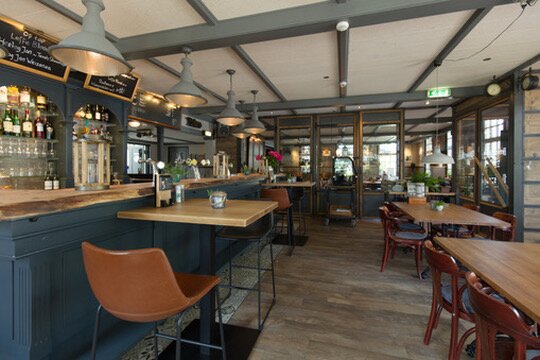 Hotel Herberg Binnen-餐饮