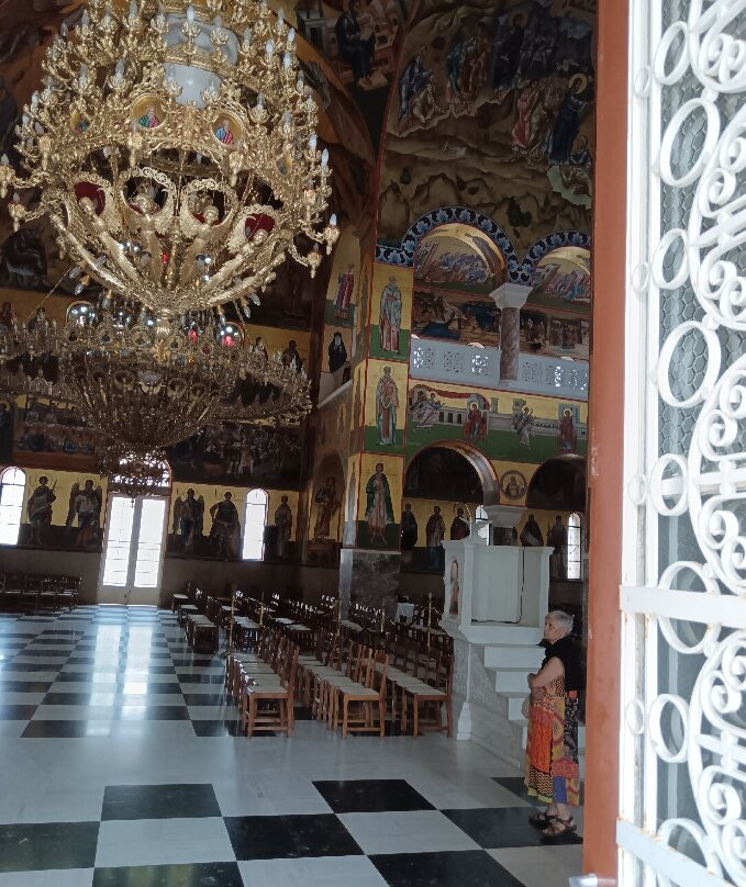 Monastery of Agios Andreas-Peratata必去景点