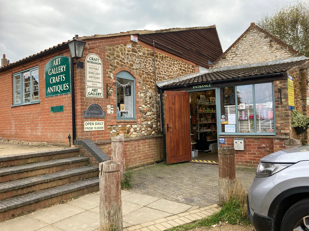 Old Hunstanton Barns - Arts, Crafts and Antiques景点图片
