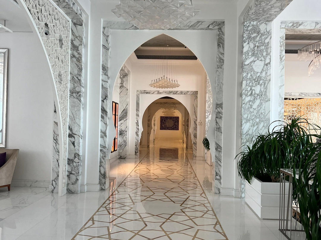 Royal Saray Resort主图