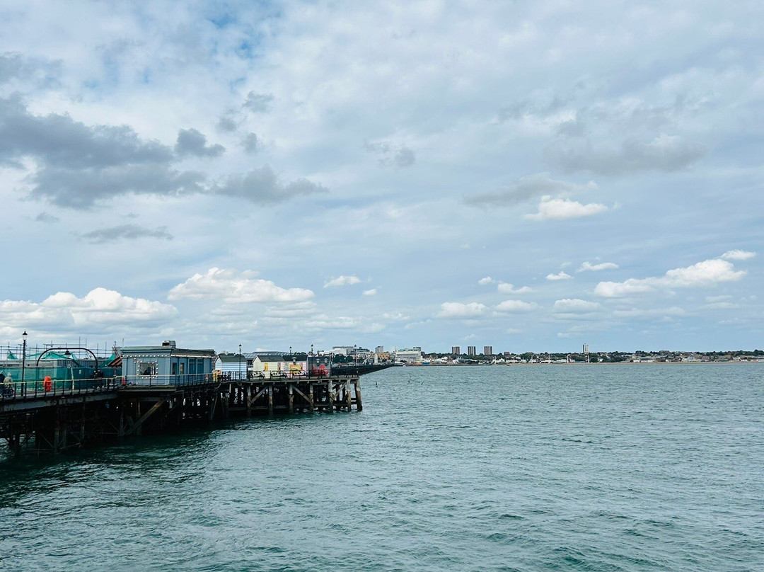 Southend Pier & Railway景点图片