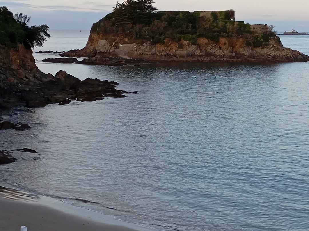 Plage de la Comtesse-Saint-Quay-Portrieux必去景点