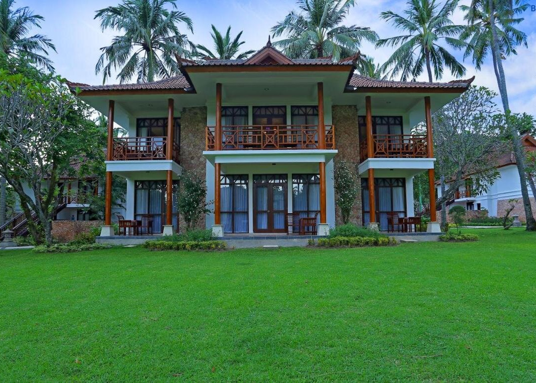 Mangsit Suites By Holiday Resort Lombok