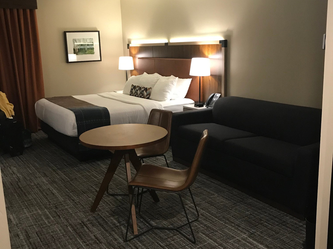 锯木厂溪度假村主图