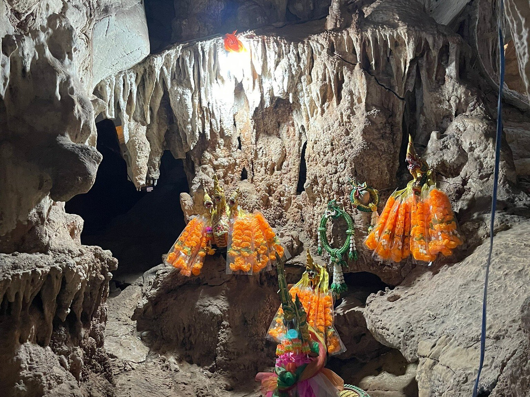 Tham Phu Wa Temple景点图片