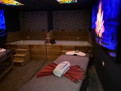 Duqqan Spa-库萨达斯必去景点