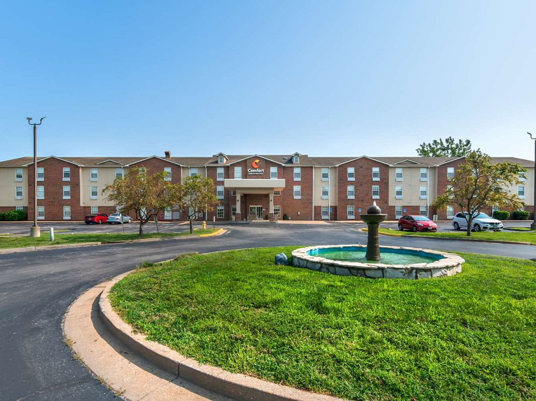 Comfort Inn & Suites St. Louis - Chesterfield主图