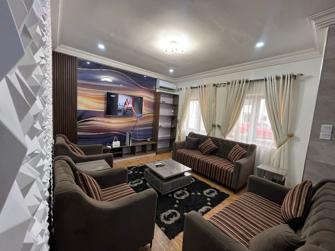 The Mastadon Apartment