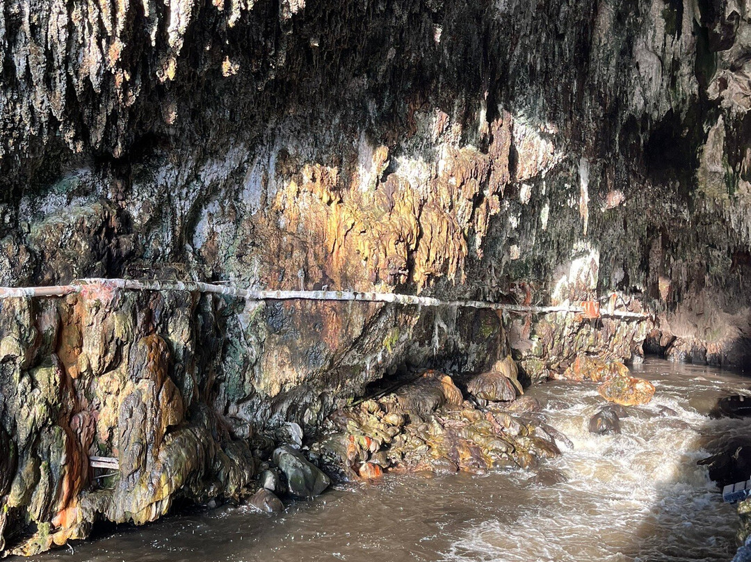 Gruta de la Paz-Tulcan必去景点