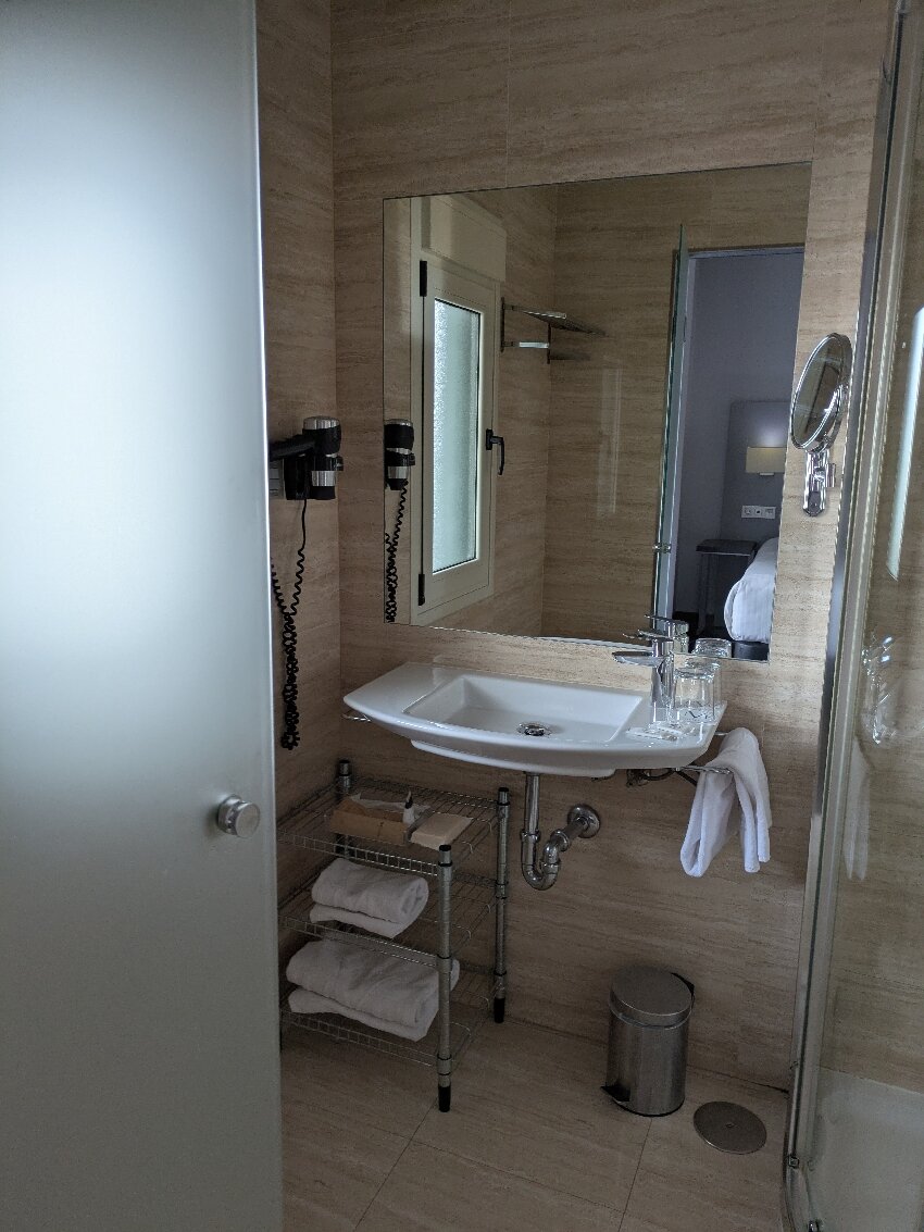 Hotel uVe Alcobendas-官方