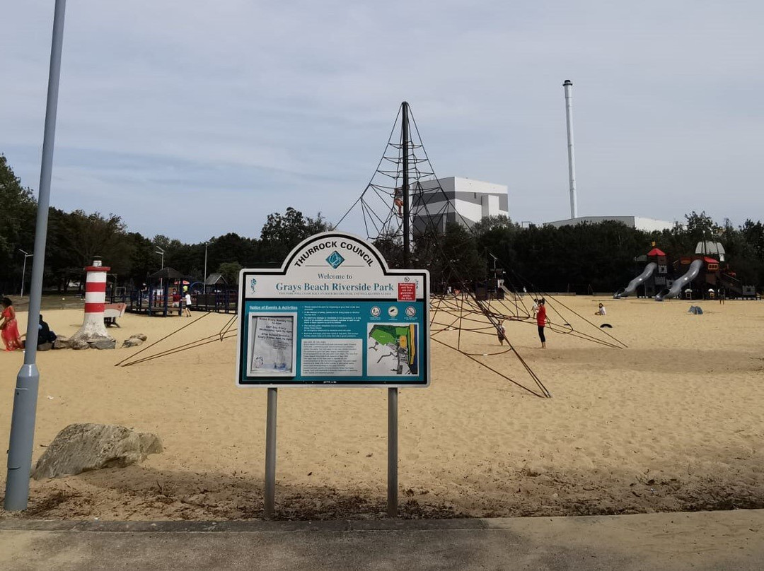 Grays Beach景点图片