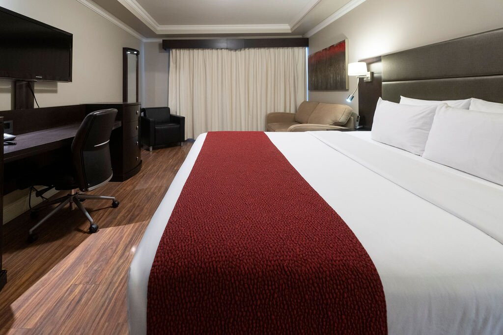 Hôtel Et Suites Le Dauphin Drummondville主图