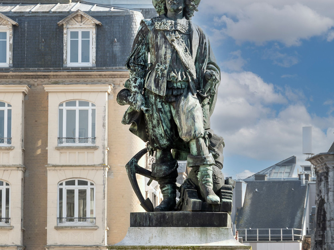 Statue d'Abraham Duquesne景点图片