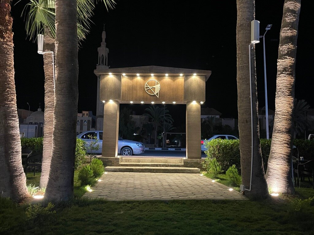 Q1 Cafe And Restaurant