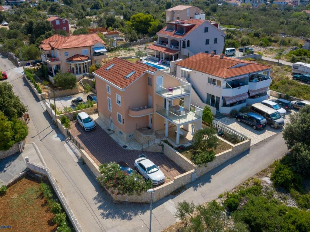 Villa Tea