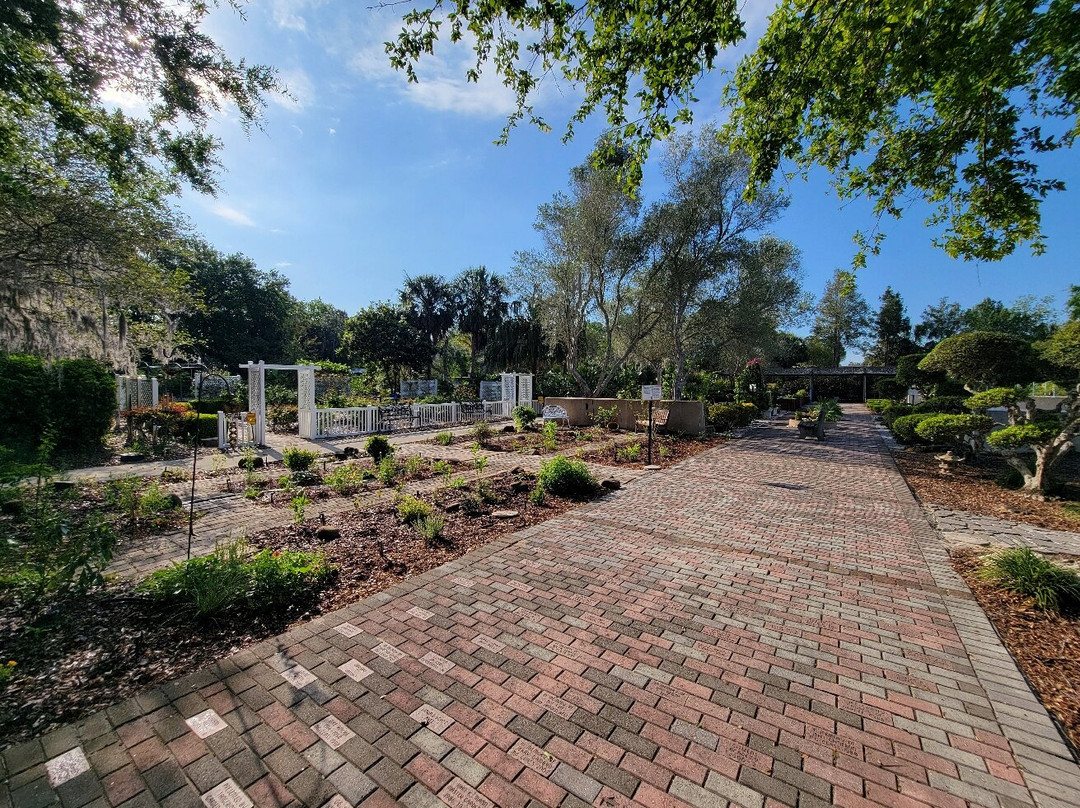 Discovery Gardens景点图片