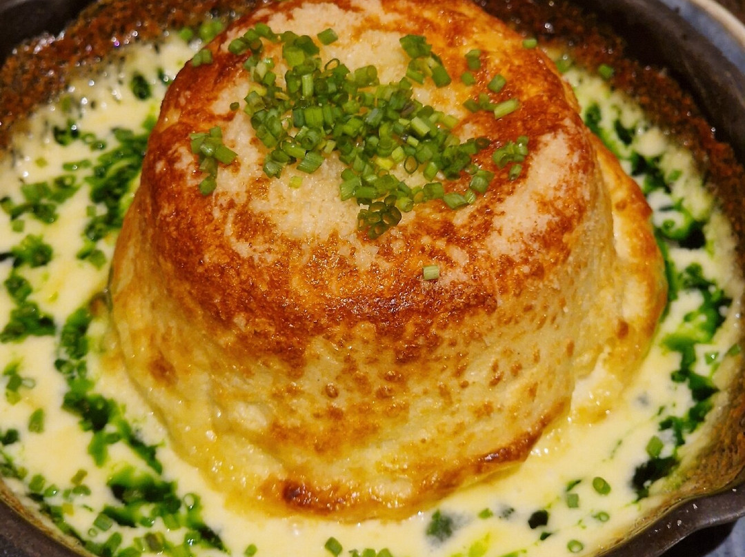 Whittling House Bar And Restaurant