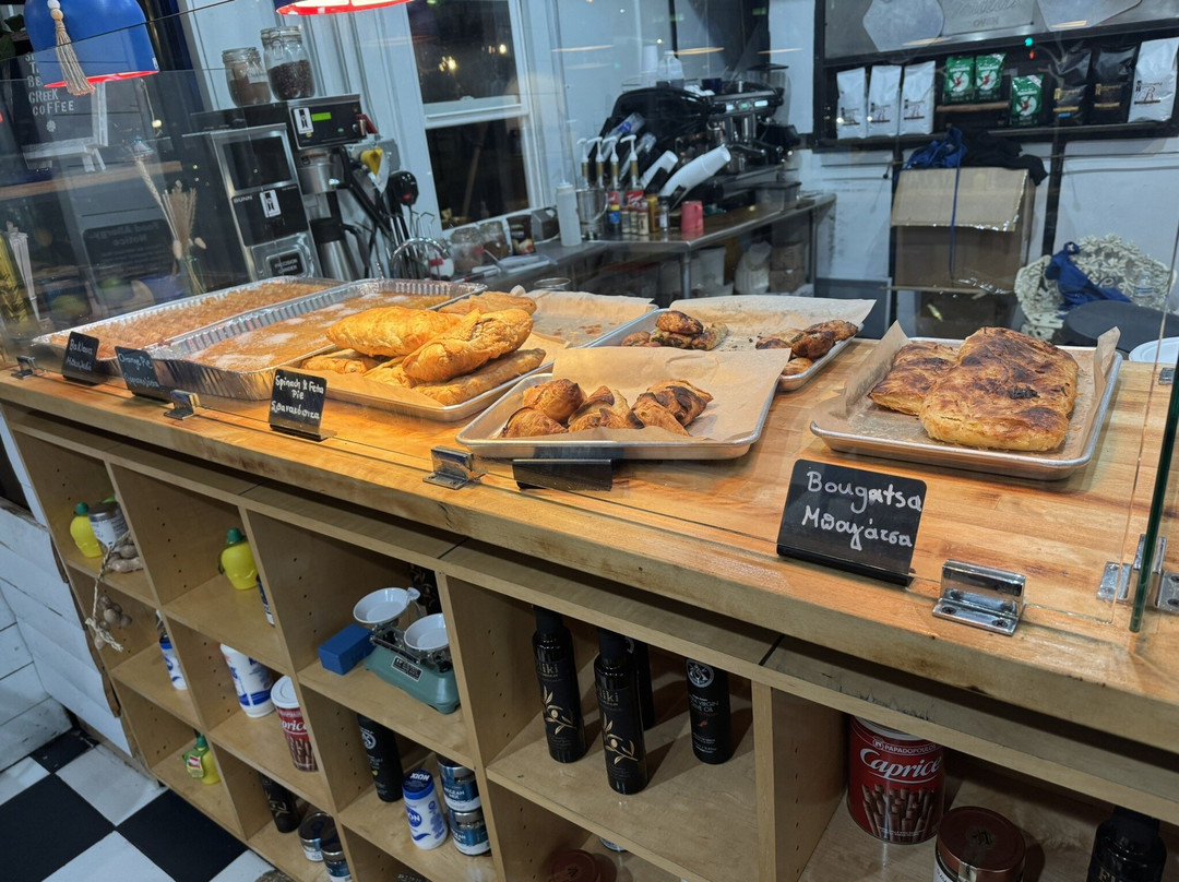 Yaya Mas Greek Kuzina