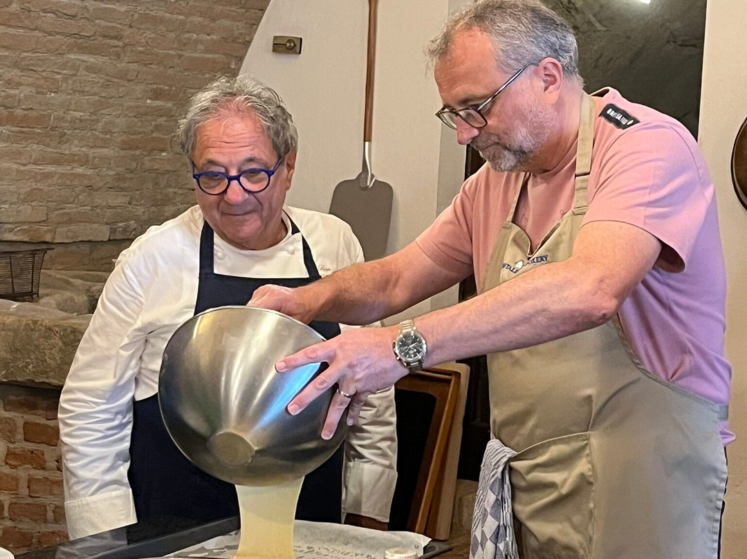 Montalero Cookery景点图片