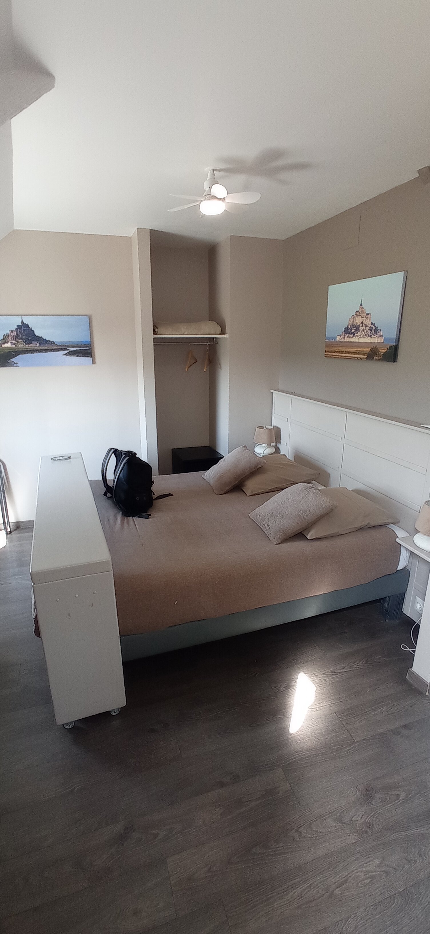 Aux Chambres Du Mont-官方