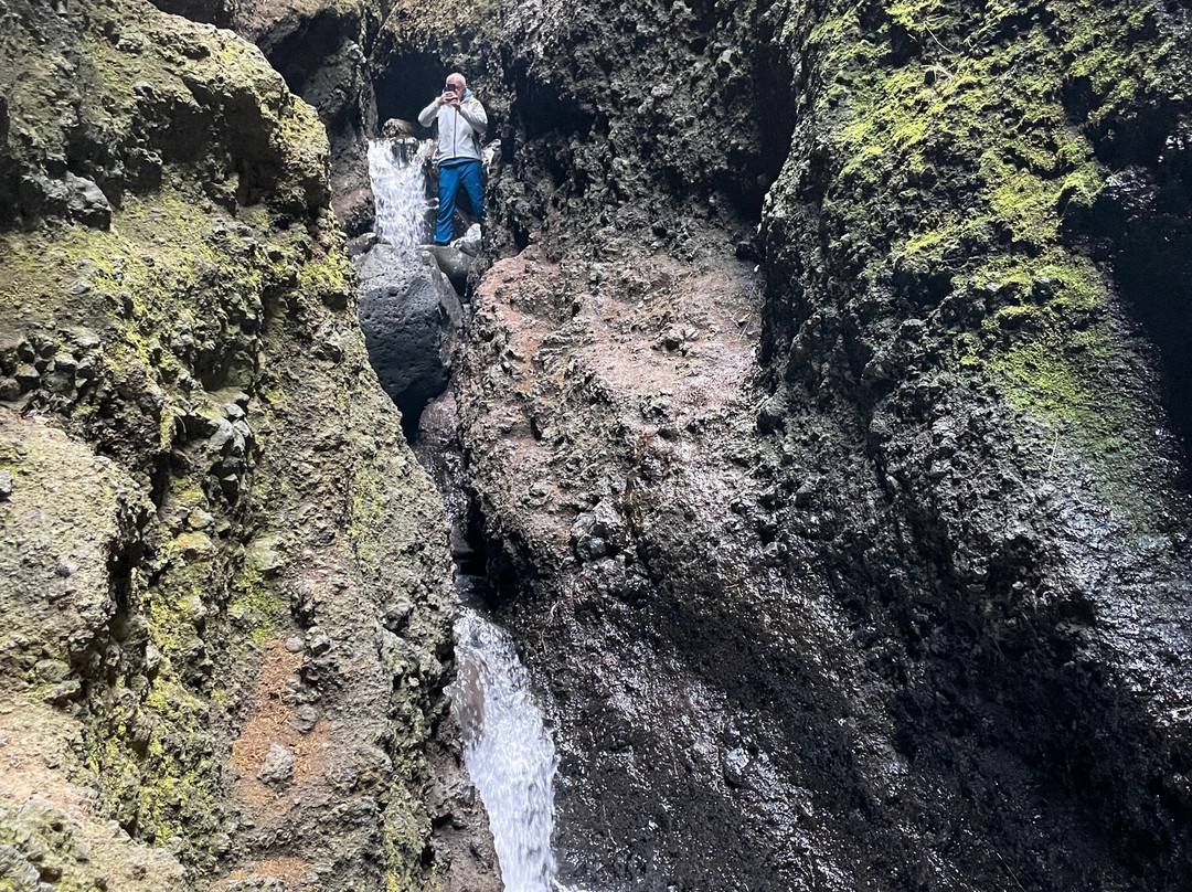 Rauofeldsgja-Snaefellsbaer必去景点