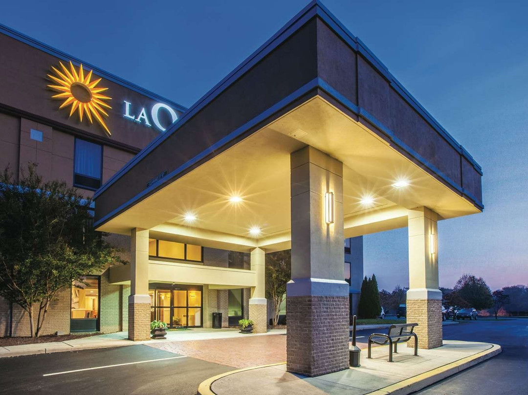 Duncannon酒店住宿-La Quinta Inn & Suites by Wyndham Mechanicsburg - Harrisburg