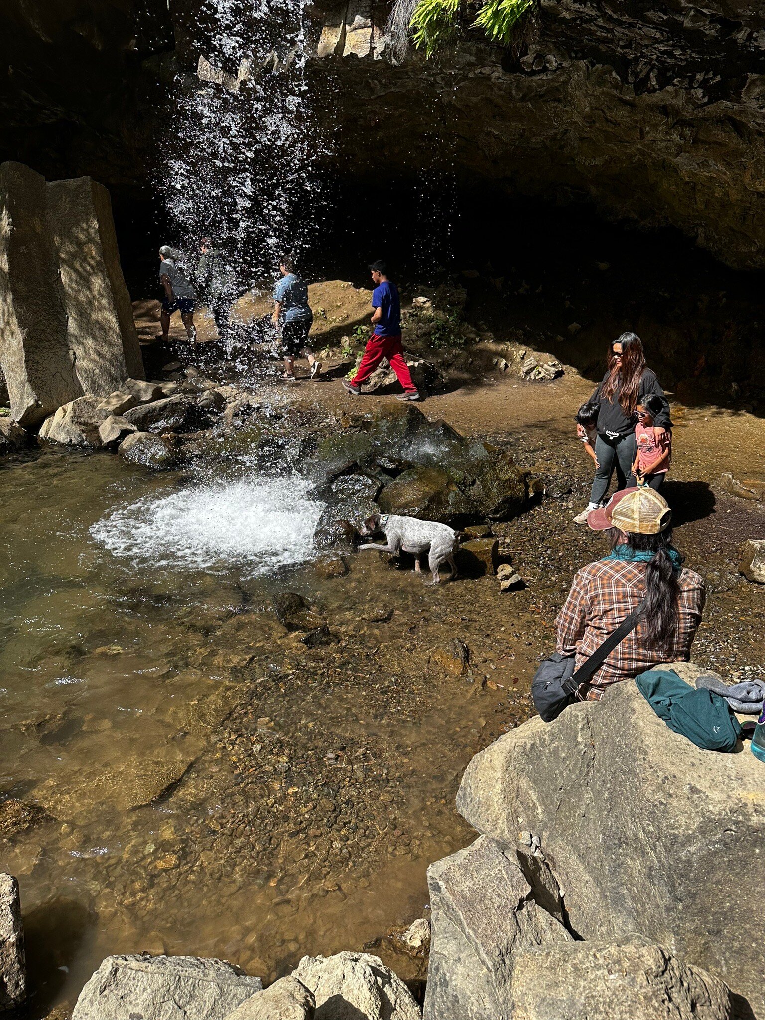 Cave Springs Resort-官方