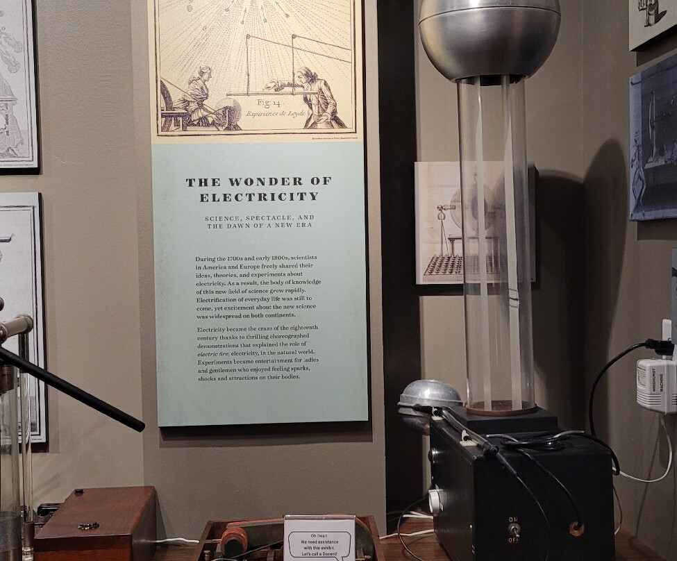 Signals Museum Of Information Explosion-亨茨维尔必去景点