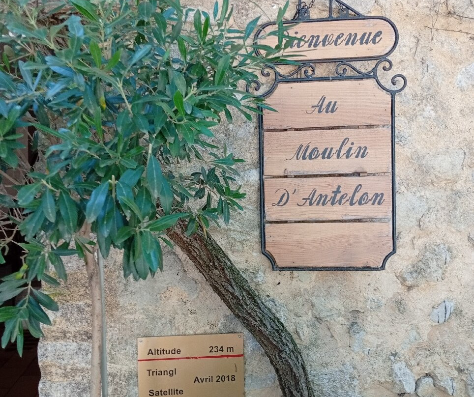 Moulin d'Antelon主图