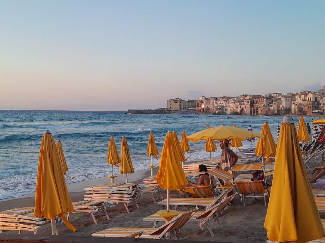 Lido Angeli del Mare-切法卢必去景点