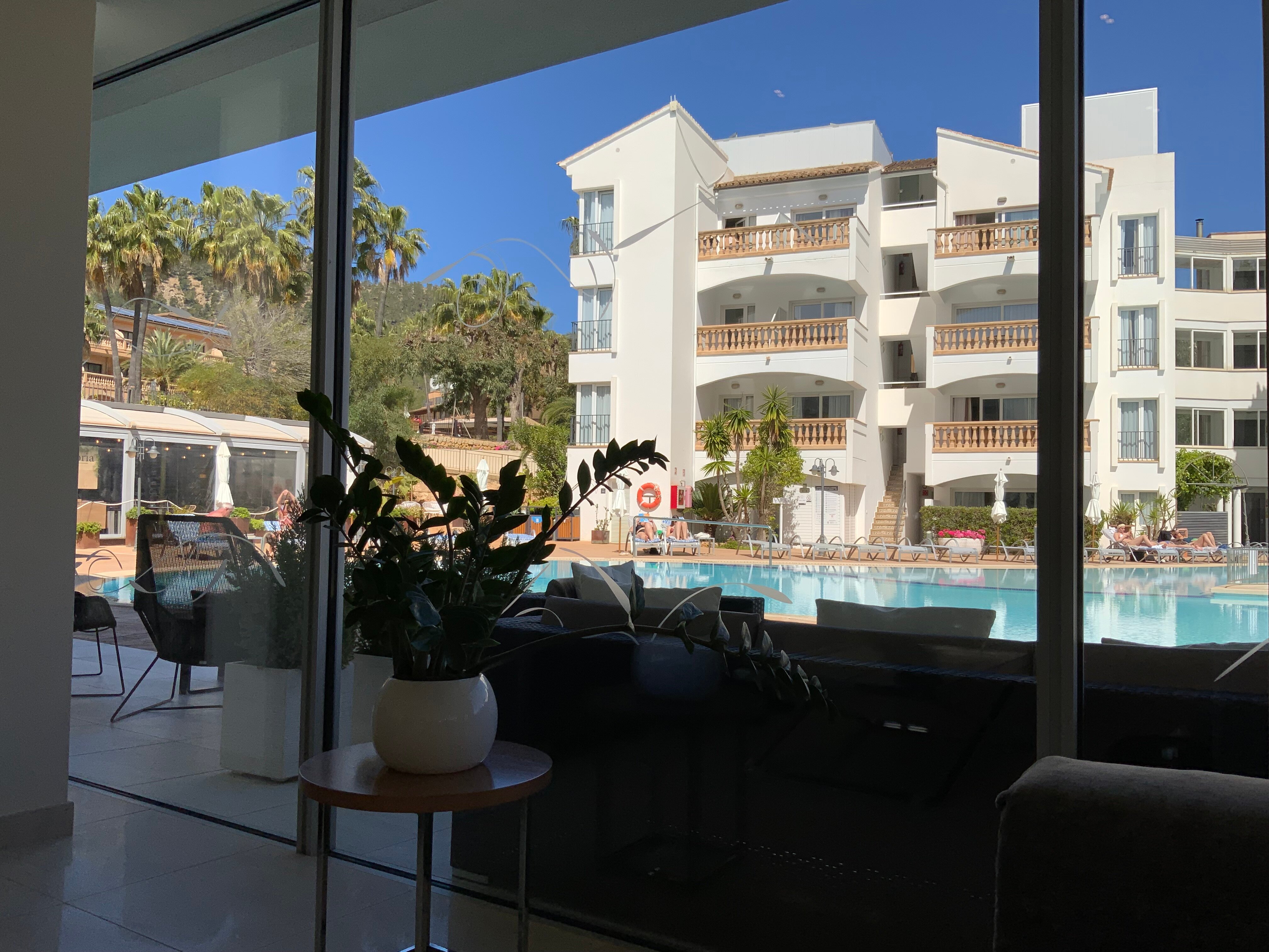 Aparthotel La Pergola-浴室