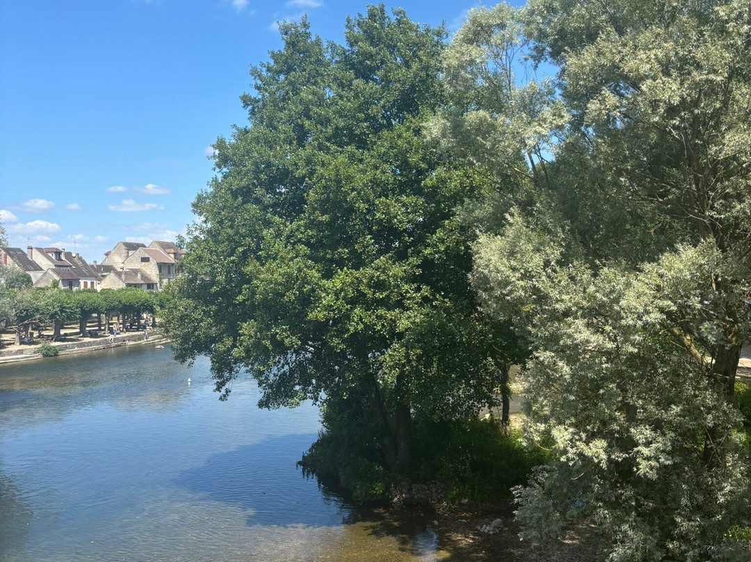 Moret-sur-Loing-Moret-sur-Loing必去景点