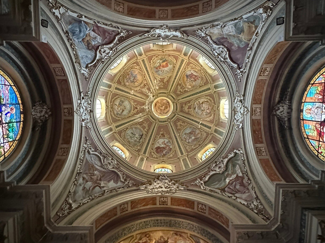 Chiesa Parrocchiale di San Vincenzo-Calcinato必去景点