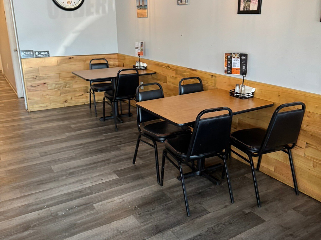 Nana's Mediterranean