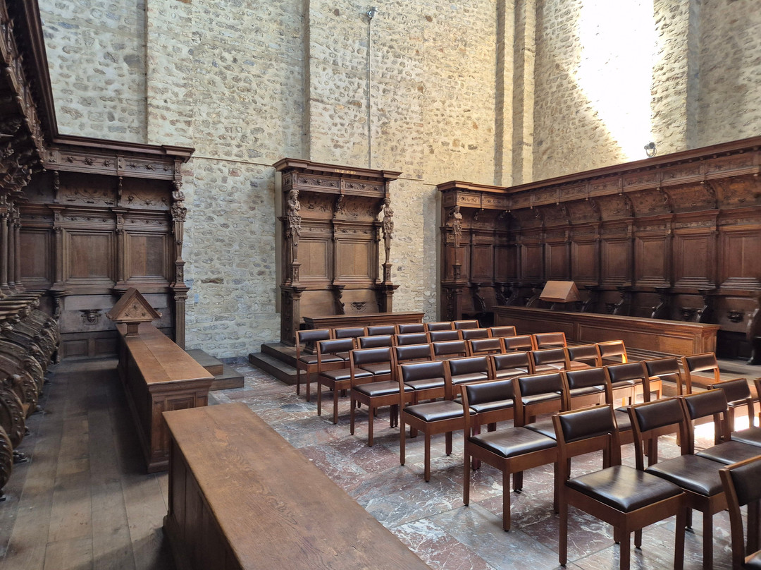 Collegiate Church of Saint Gertrude-尼薇必去景点