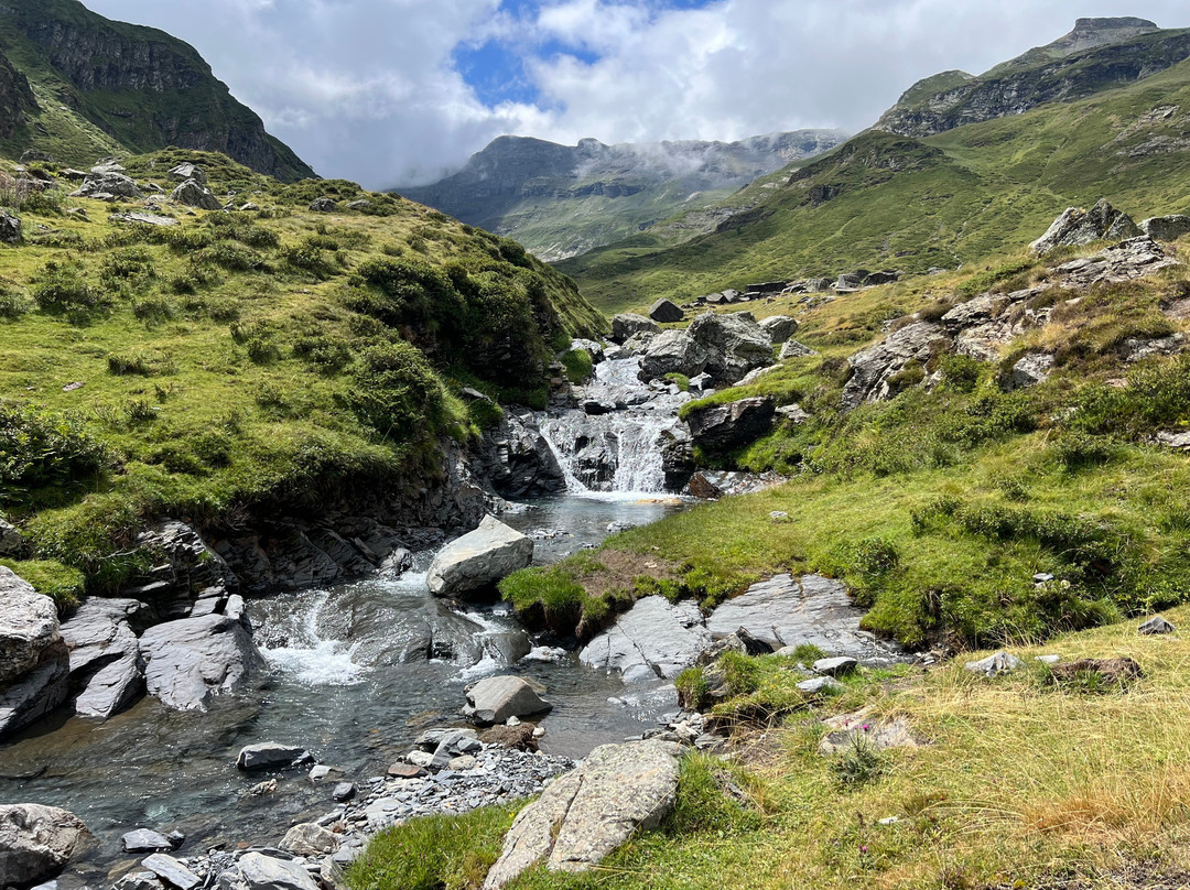 Lac de Badet-Aragnouet必去景点