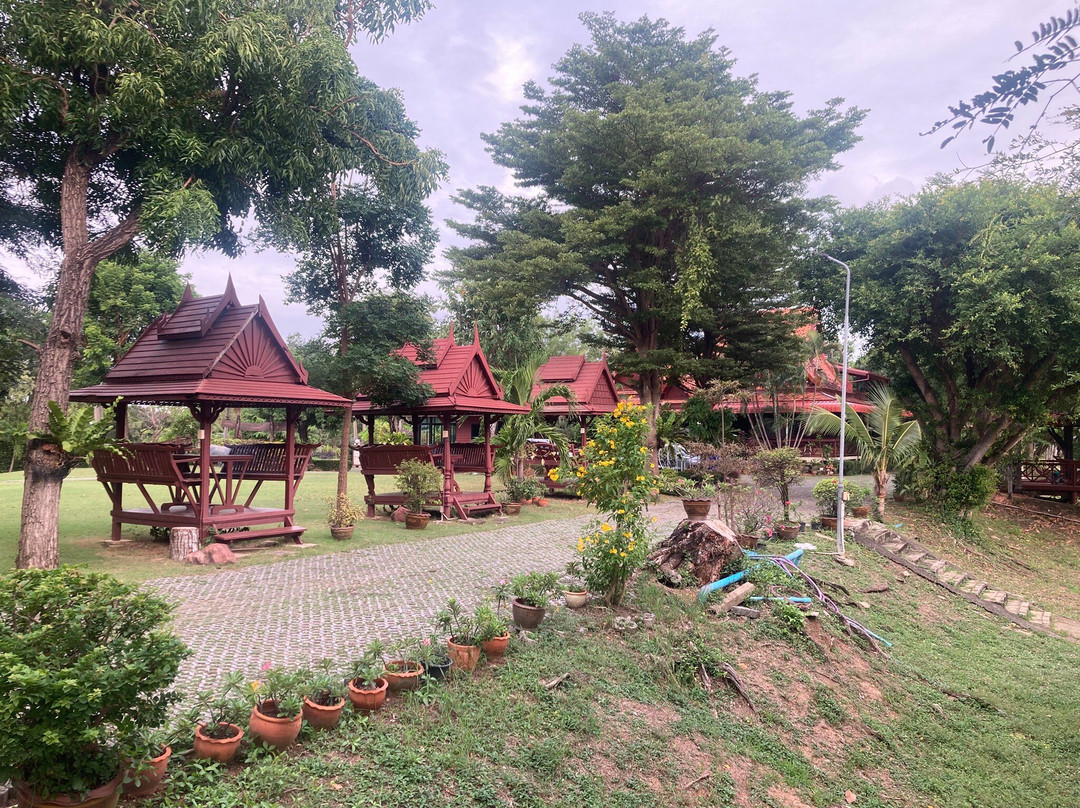 阿雅德哈拉村酒店主图