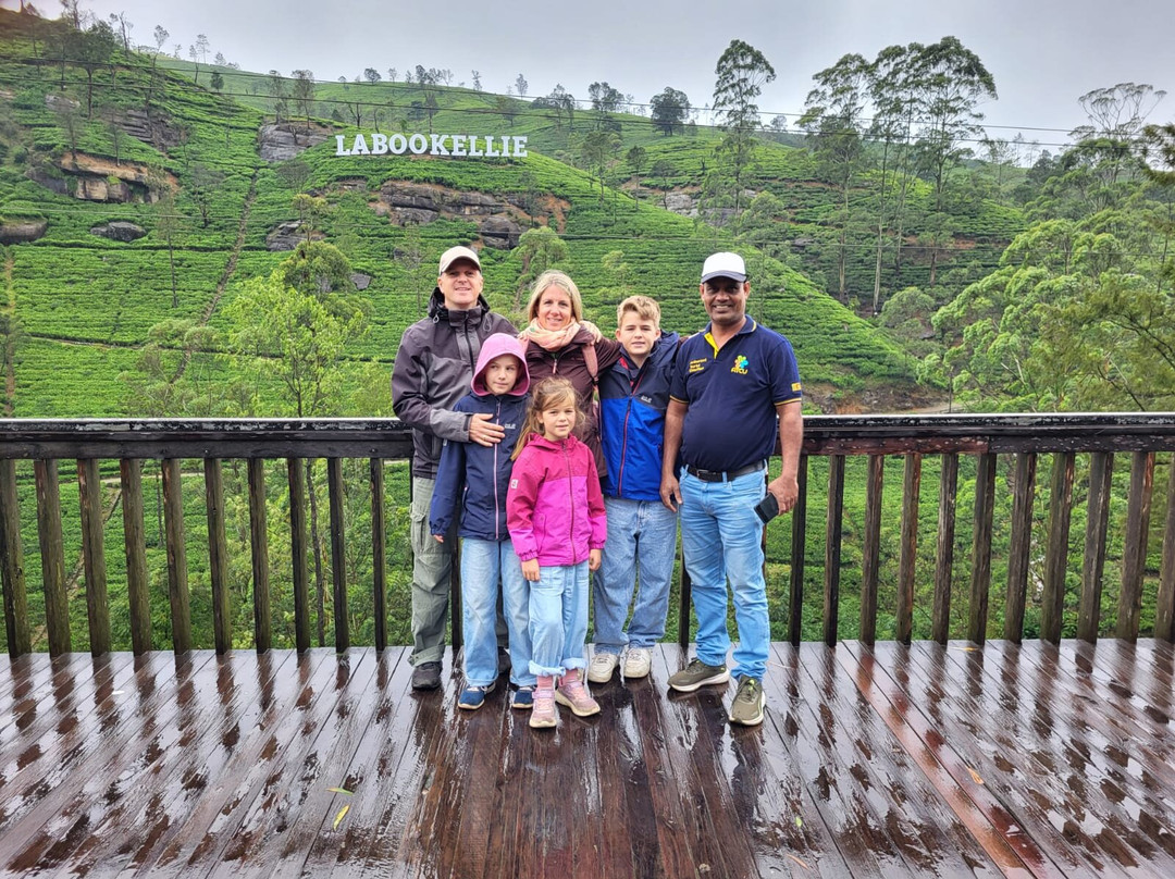 NSS Tours-尼甘布必去景点