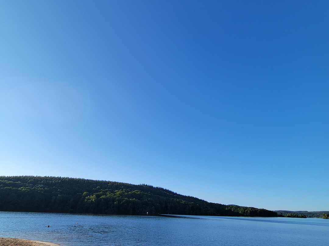 Lac de Vassivière-Auphelle必去景点