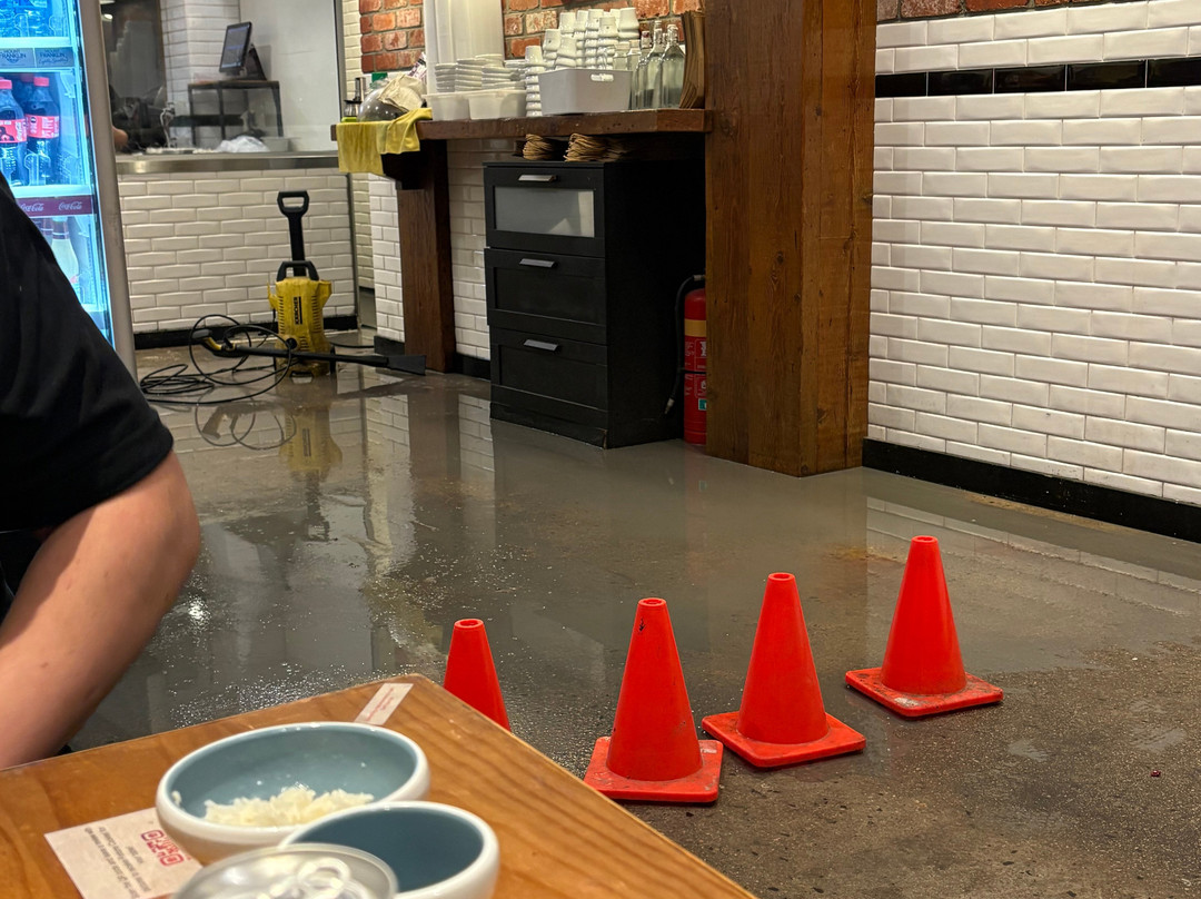 Handmade Noodle And Dumping Kitchen