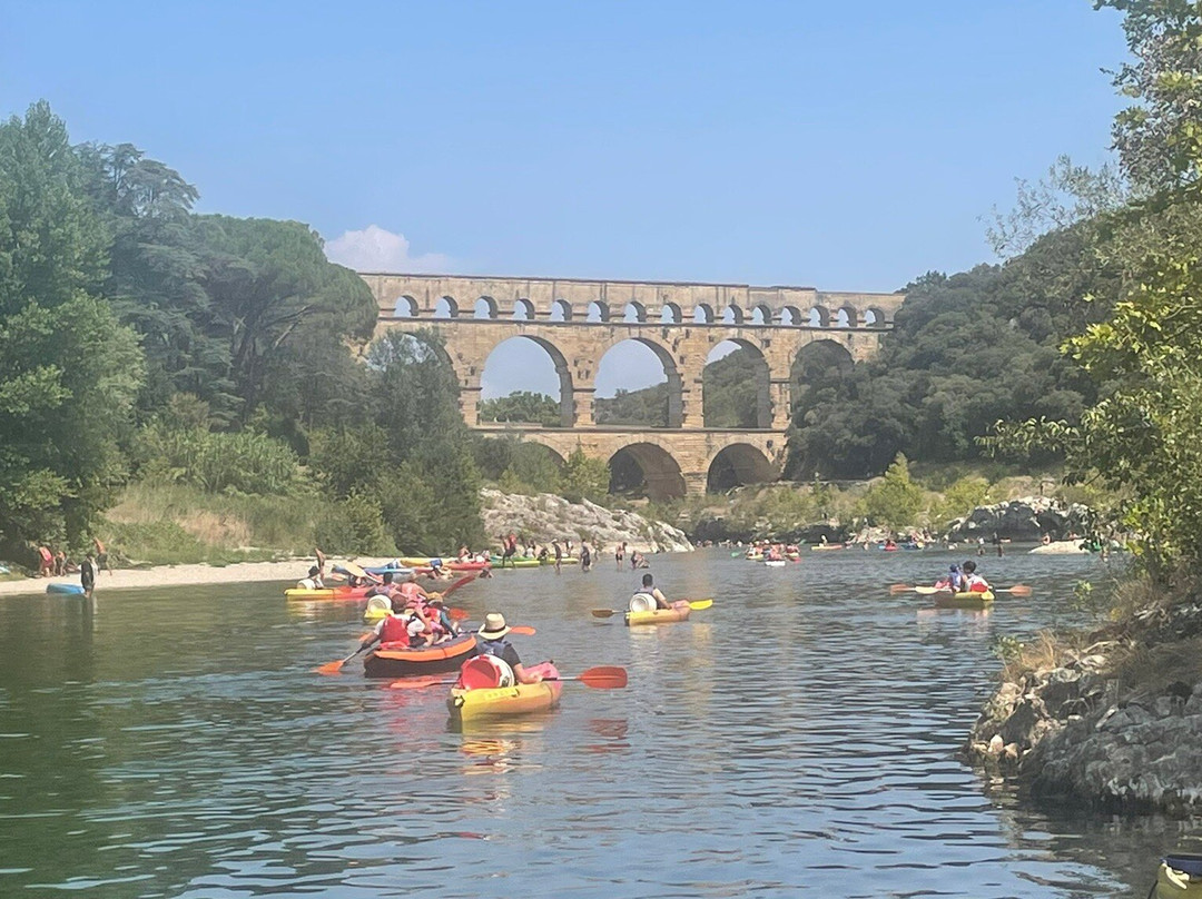 Canoe Le Tourbillon-Collias必去景点