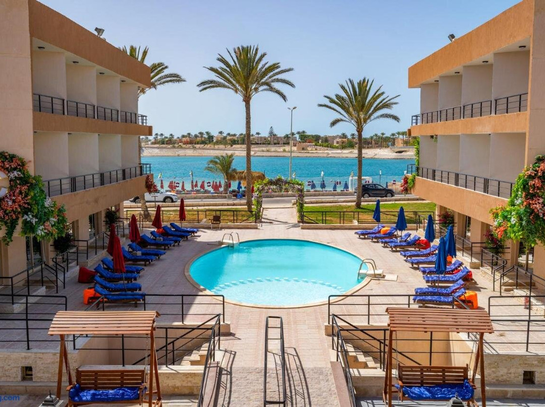 Marina Plaza Resort