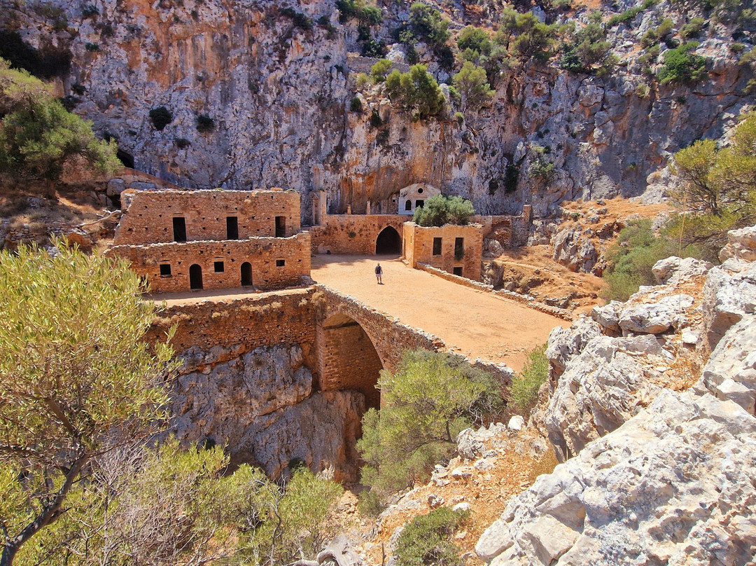 Katholiko Monastery-Akrotiri必去景点