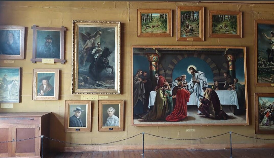 Imhoff Gallery-Saint Walburg必去景点