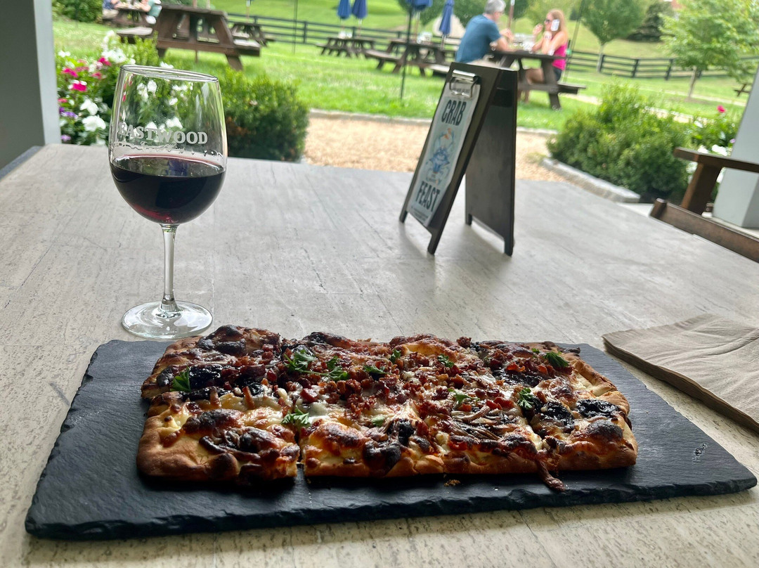 Eastwood Farm And Winery