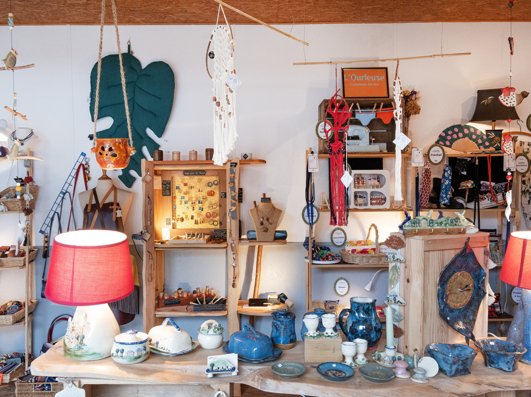 Le Noyau Coin Des Artisans-Gimel-les-Cascades必去景点