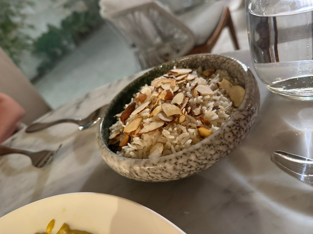 Laut by Jorge Lopez Stell