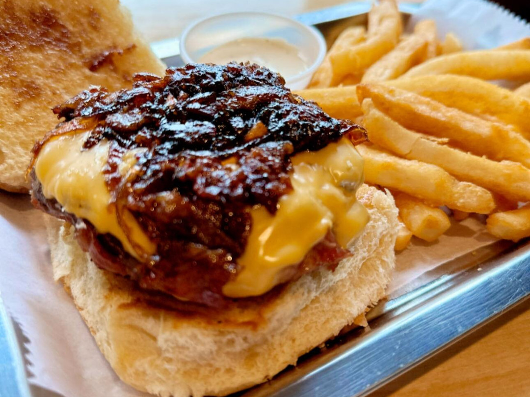 Birdie's Bistro & Social Club